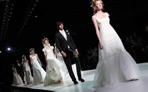 Nemzetközi Kitekintő Barcelona Bridal Fashion Week 2016 Green Wedding