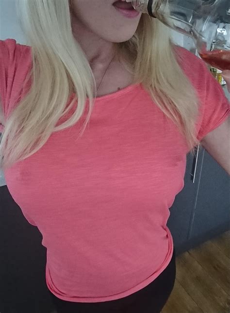 A bit mild for me, but I like it and thought you might too 😛😘 | Scrolller