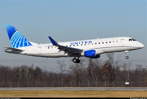 N609ux United Express Embraer Erj 175ll Erj 170 200 Ll Photo By Evan Dougherty Id 1026704