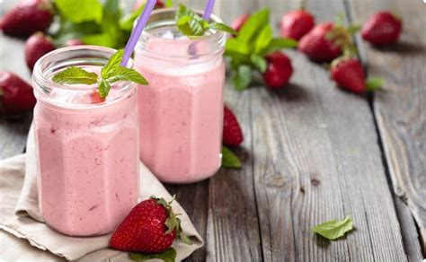 Batido De Fresa Con Thermomix F Cil R Pido Y Energizante