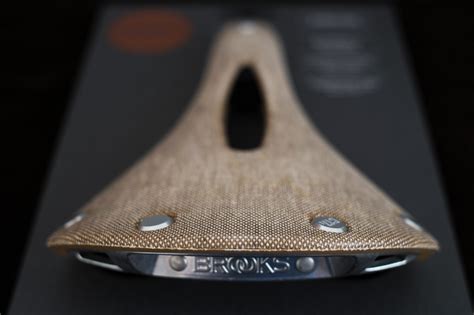 Cambium C17 H Carved Brooks Sattel Saddle Farbe Natural Slate