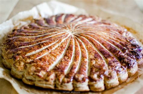 Pithiviers à la crème damande ou galette des Rois ultra rapide