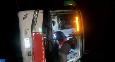 Tragedia En Vía Tunja Moniquira Por Accidente De Bus Que Deja Cuatro Muertos Y Varios Heridos