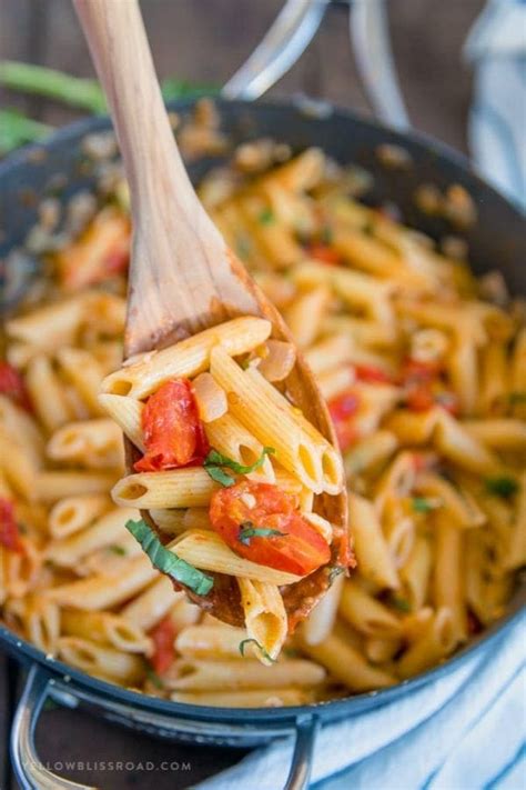 Fresh Tomato Basil Pasta Quick And Easy