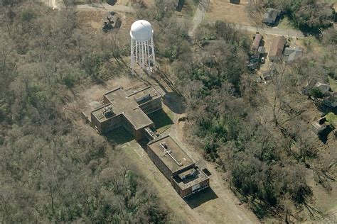 Ghost hunters discover body inside abandoned hospital