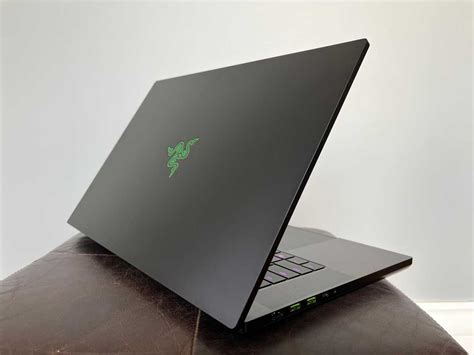 Razer Blade 16 Review An Absolute Powerhouse With A Dual Mode Display News Azi