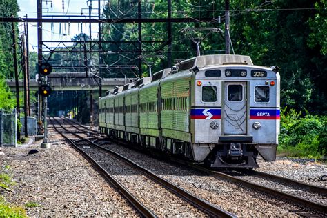 SEPTA General Electric Silverliner IV 335 Southeastern Pe Flickr