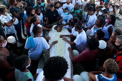 Como O Marca Enterro De Adolescente Morto Em Comunidade Da Zona Norte