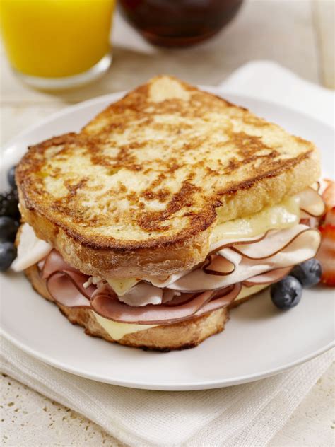 Classic Monte Cristo Sandwich Recipe