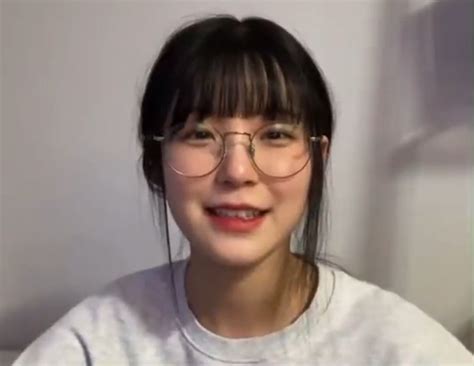 익산 on Twitter RT fromis aja baek jiheon with bangs glasses to