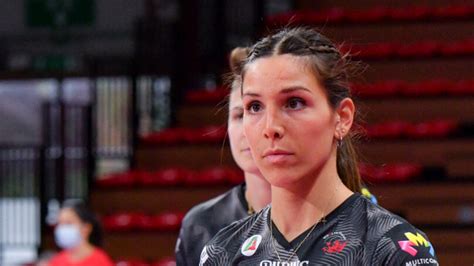 Volley A Femminile Claudia Provaroni Vestir Ancora La Maglia Della