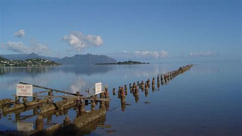 Kaneohe Bay | bay, Hawaii, United States | Britannica