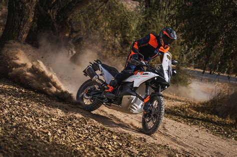 Motorrad Vergleich Yamaha Tenere Vs Ktm Adventure