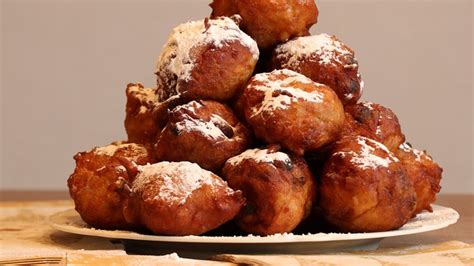 Bolinho de chuva de chocolate Receita que aprendi a minha Vó