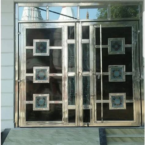 Modern Rust Proof Stainless Steel Hinged Gate For Home 6 Feet At