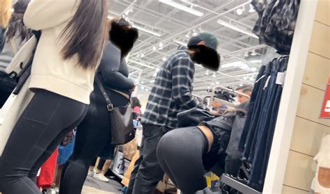 Nice Fit Latina Milf Spandex Leggings Yoga Pants Forum