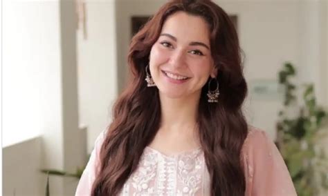 Hania Aamir Becomes Most Followed Pakistani Actress On Instagram Life