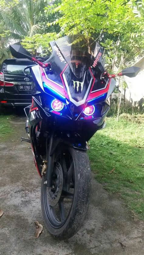 Modifikasi CB150R Tampil Lebih Sporty Galeri Otosia