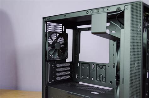 Nzxt H400i Micro Atx Pc Case15