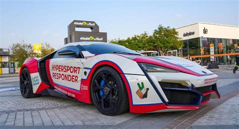 La Lykan Hypersport Diventa Ambulanza A Dubai Verr Utilizzata Per Le