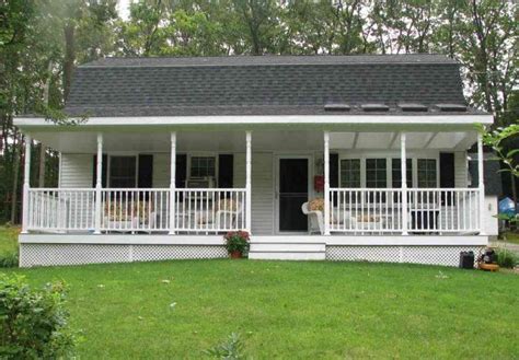 20 Of The Most Welcoming Wooden Porches