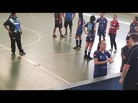 TSURU OGUIDO LONDRINA E C FEMININO OFICIAL está transmitindo ao