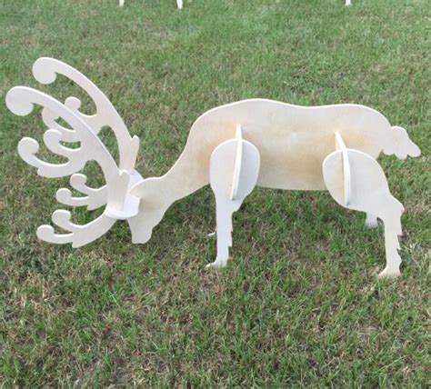 Reindeer Yard Art (Feeding Reindeer Buck) | Christmas Decor | Build-A-Cross