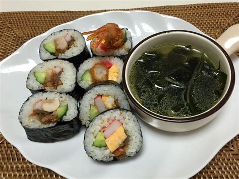 Korean Nori Rolls Sushi And Seaweed Soup 1 Cook Rice 2 Sprinkle Sesame Oil And Salt To 1 Rice