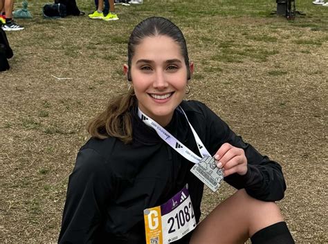 Mariam Habach Completa Carrera En Buenos Aires