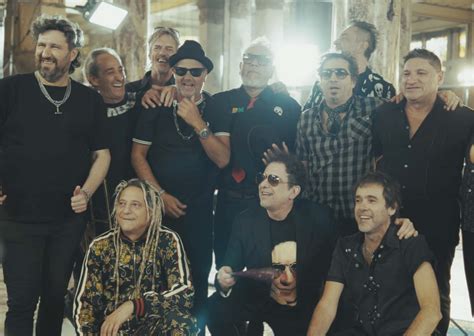 Los Aut Nticos Decadentes Y Andr S Calamaro Grabaron Juntos El Cl Sico