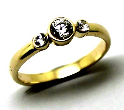 Kaedesigns Genuine Size O 9ct 9kt Yellow Gold Trilogy Cubic Zirconia