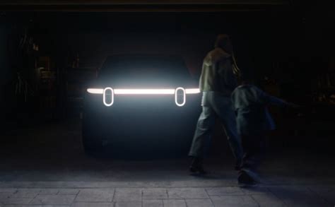 Rivian A Publicat Un Teaser Cu Viitorul Suv Electric R