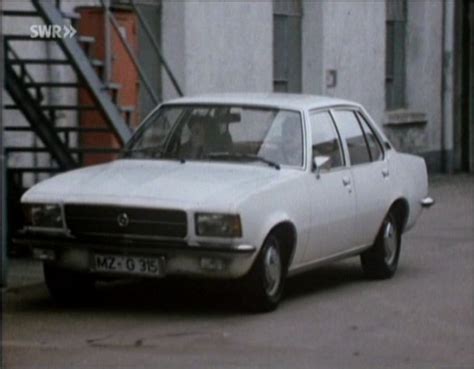 Imcdb Org Opel Rekord D In Tatort Der Gelbe Unterrock