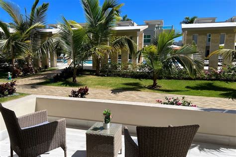 Playa Palmera Beach Resort in Punta Cana: Find Hotel Reviews, Rooms, and Prices on Hotels.com