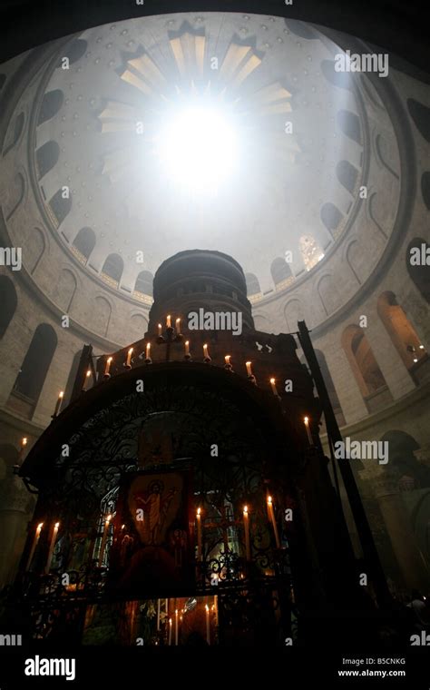 The Tomb of Christ jerusalem israel Stock Photo - Alamy