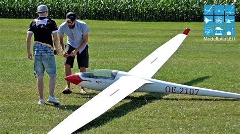 HUGE ASW 17 50 1 2 RC SCALE GLIDER DENNIS GUTOWSKY AIRSHOW FLIGHT