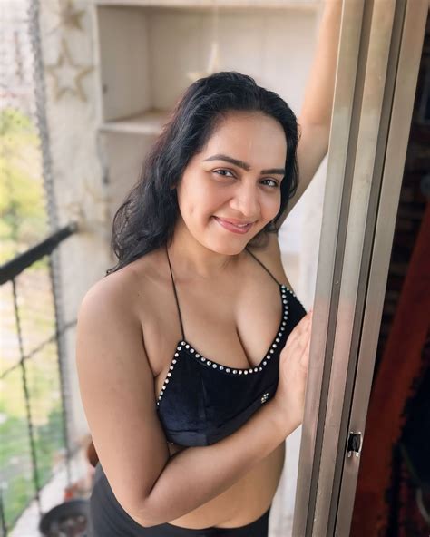 Vela Instagram Porn Pic