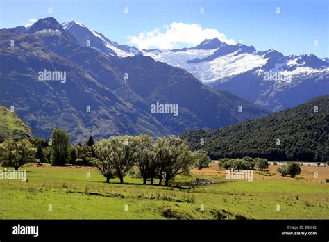 view of Mount Aspiring, New Zealand Stock Photo - Alamy