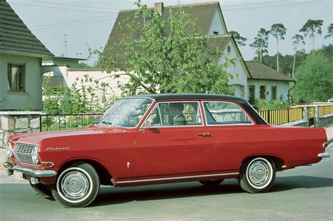 Tradition 50 Jahre Opel Rekord Ab Schrumpf Straßenkreuzer Für Die