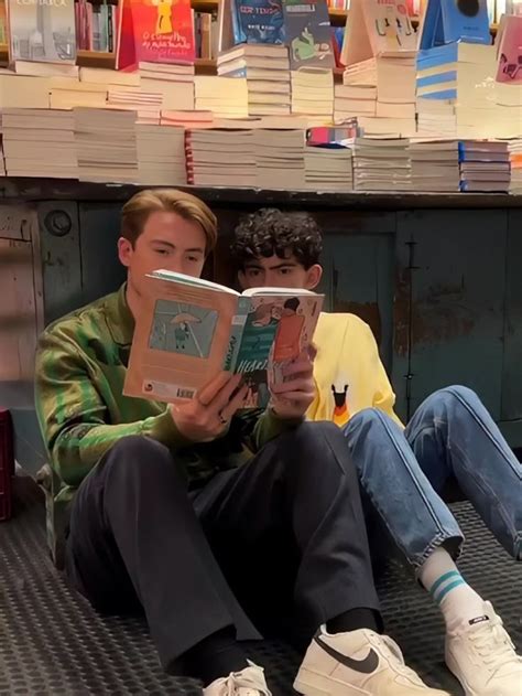 Kit Connor Joe Locke Cute Gay Alice Book Cute Gay Couples