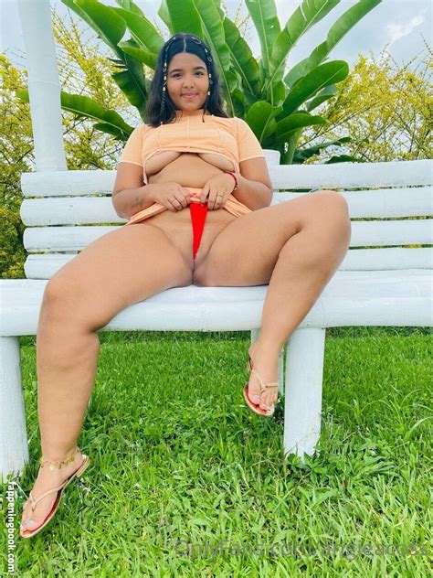 Angiecoss Angiecoss Nude Onlyfans Leaks The Fappening Photo