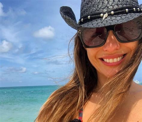 Las Fotos De Pampita En Bikini En Punta Cana