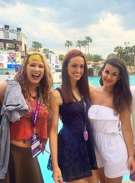 Blonde Redhead Brunette Scrolller