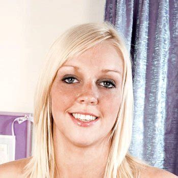 Scarlet Lovatt Babe Page Watch This Pornstar On FreeOnes