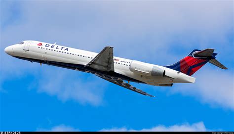 N927at Boeing 717 231 Delta Air Lines Kevin Cargo Jetphotos