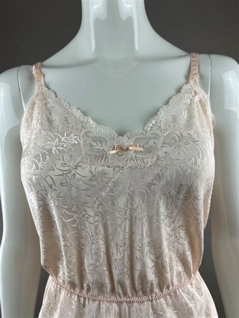 Barbizon Pale Pink Teddy W Lace Accents Sexy Annivers… Gem