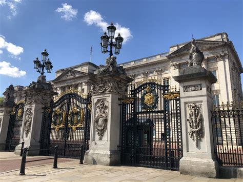 London Buckingham Palace Entry Ticket And Royal Walking Tour