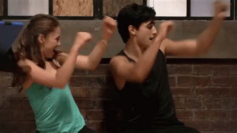 Dans GIF - Dancing Couple - Discover & Share GIFs