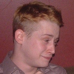 Macaulay Culkin - Age, Family, Bio | Famous Birthdays