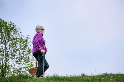 Kako može da se dobije uvećani dodatak za tuđu negu i pomoć i kome se